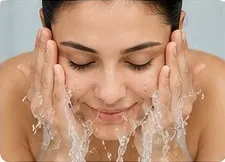 चेहरे से सभी प्रकार के दाग-धब्बे कैसे हटाएं